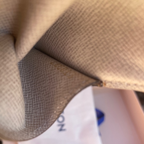 ✅Authentic ✅Louis Vuitton Coin Purse Wallet - Picture 12 of 16